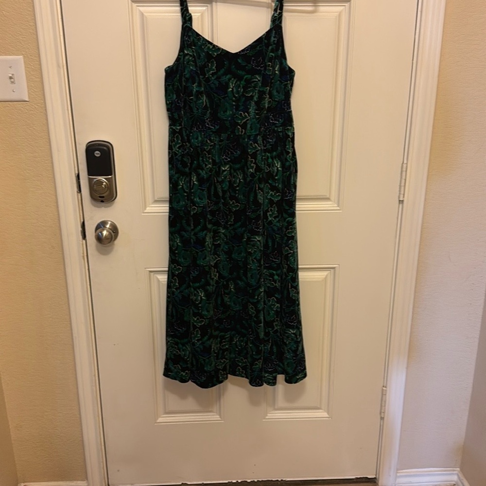 Torrid Black velvet green floral midi dress size 0